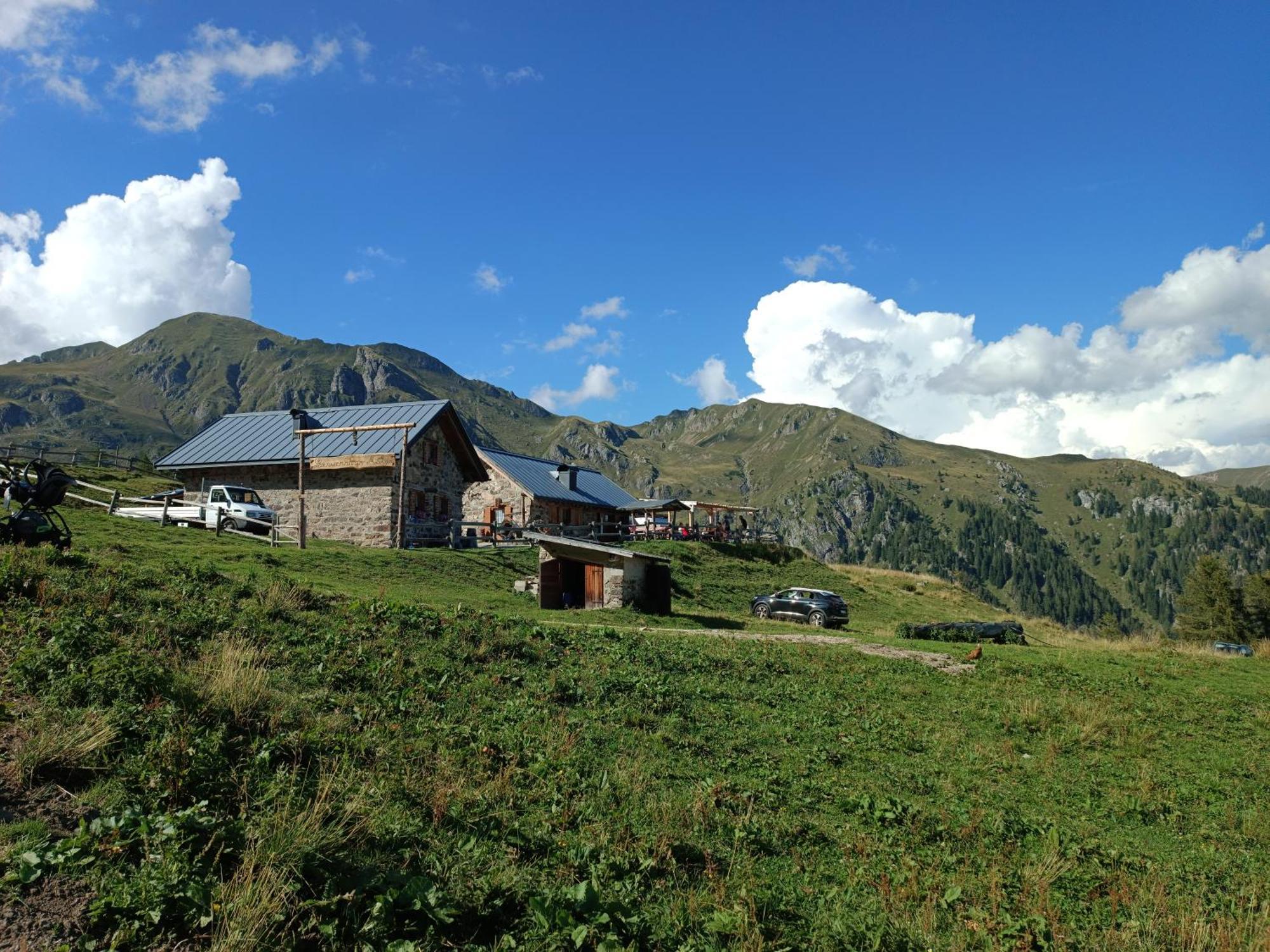 Casa Vacanze Lavanda & Rosmarino Telve Exterior foto